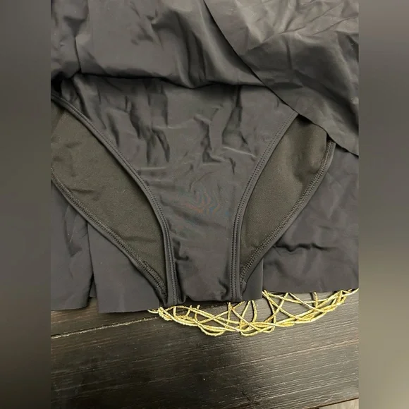 NWOT B2prity Women's Swimsuit One Piece Ruffle V Neck Cutout Wrap with Skirt - Picture 8 of 9